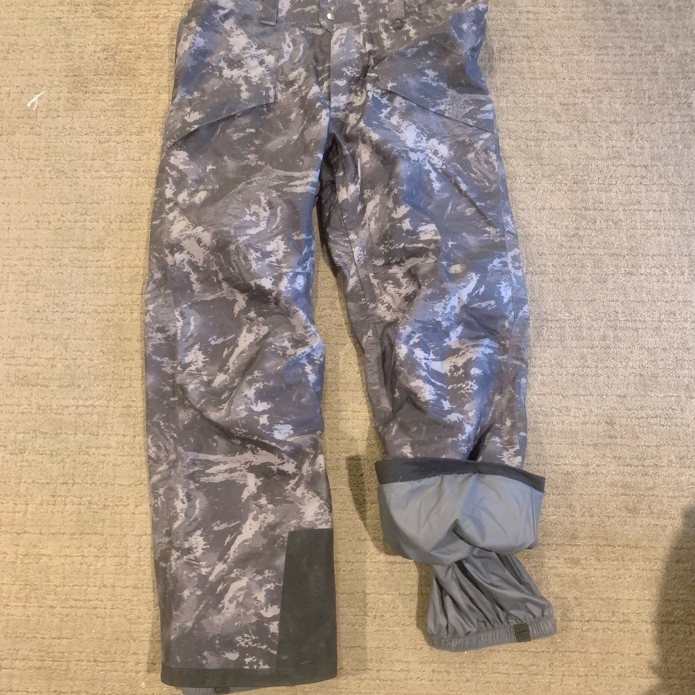 Patagonia Convertible Ski/Snowboard Pant.